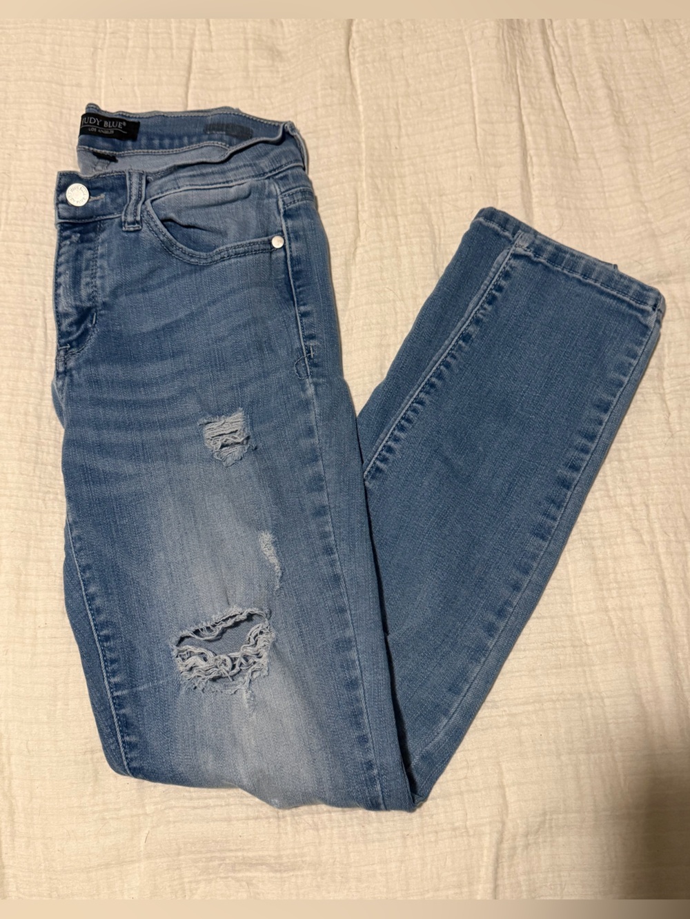 Judy Blue Light to Medium Blue Distressed Skinny Jeans 7/28